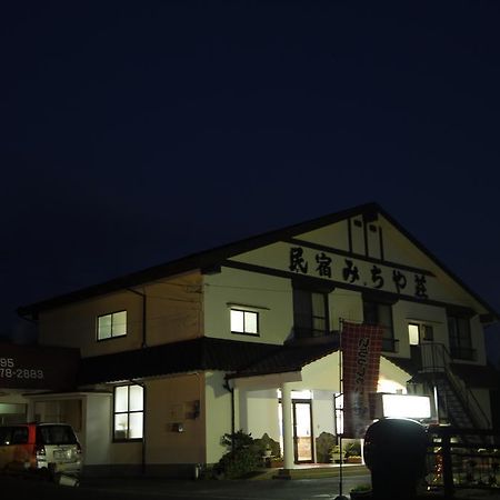 Minshuku Michiyasou Hotel คิริชิมะ ภายนอก รูปภาพ